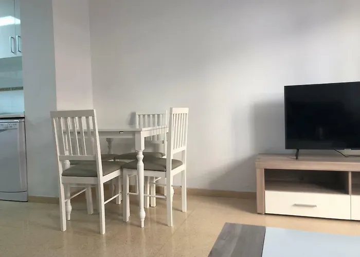 Cosy Friendly Centre